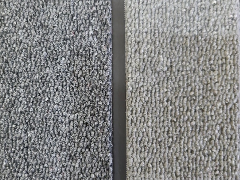 Duz Karo Hali - Sade ve minimal gorunumlu duz karo hali modelleri. Gri ve bej tonlarinda tek renkli yuzey, modern ofis ve minimalist mekan tasarimlarina uyum saglar. Kolay temizlenir, yuksek trafige dayaniklidir.